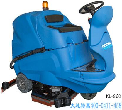 2018鞍山保潔設(shè)備 駕駛式全自動洗地機(jī)